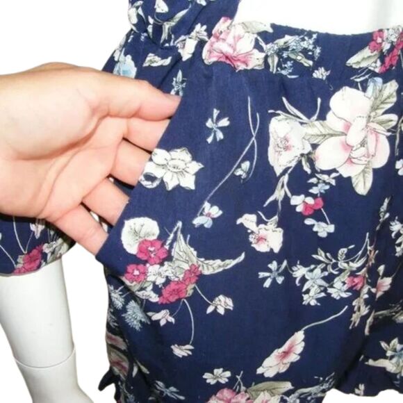 NASTY GAL Romper, 6, Blue Floral, Short, Tie Front, 3/4 Bell sleeve - Picture 9 of 15